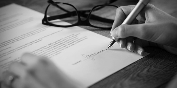 Derecho Inmobiliario / Abogados Inmobiliarios Cornellà del Terri · Reclamación de Daños y Perjuicios por Ocupación - Ocupas / Okupas 