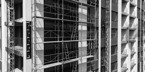 Derecho Inmobiliario / Abogados Inmobiliarios Cornellà del Terri · Reclamaciones Comunidades Vecinos / Propietarios por Defectos / Vicios Construcción