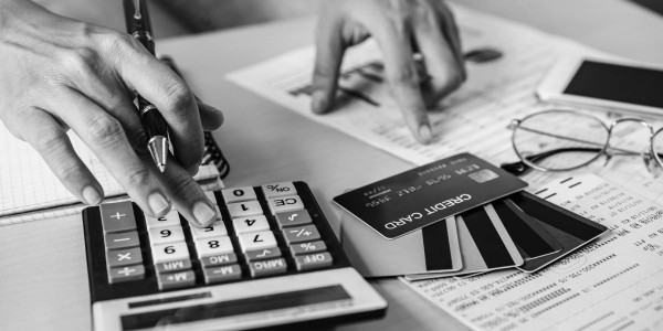 Derecho Penal / Abogados Penalistas Flaçà · Delitos de Falsedad de Tarjeta de Créditos, Recibos Domiciliados y Efectos